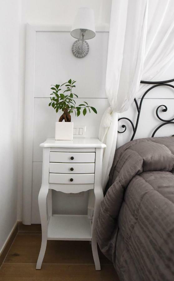 Beb Pignatelli Bed & Breakfast 2*